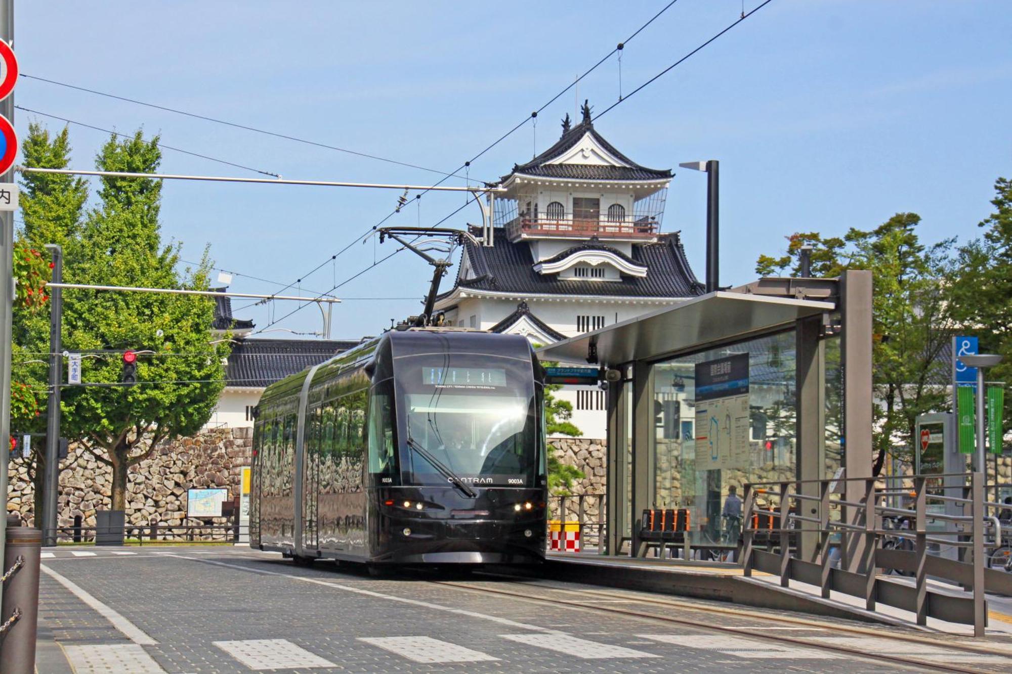 Hotel Vischio Toyama Station Exterior photo
