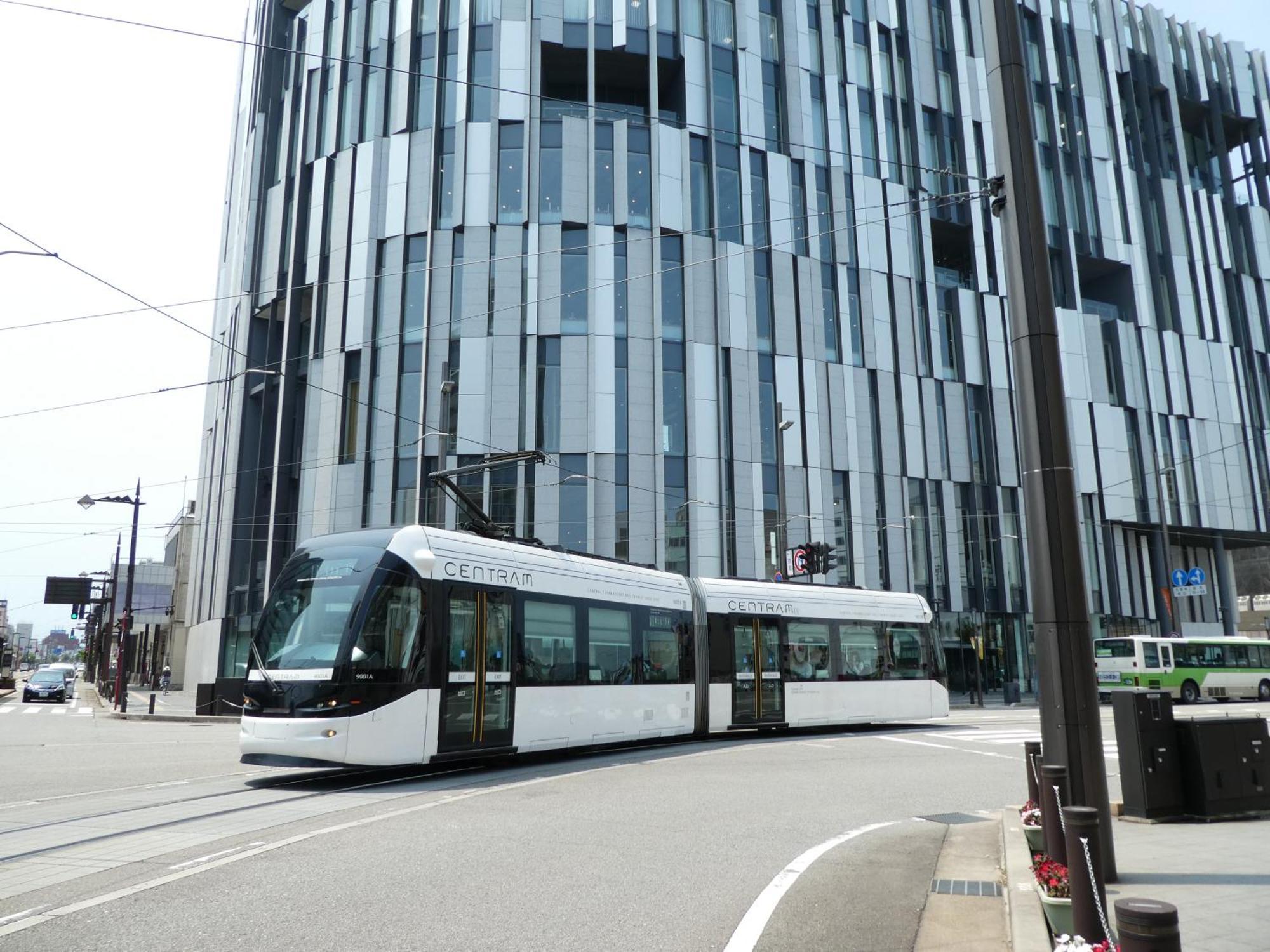 Hotel Vischio Toyama Station Exterior photo
